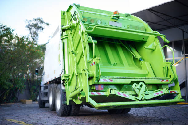 Best Yard Waste Removal  in Crestwood, MO